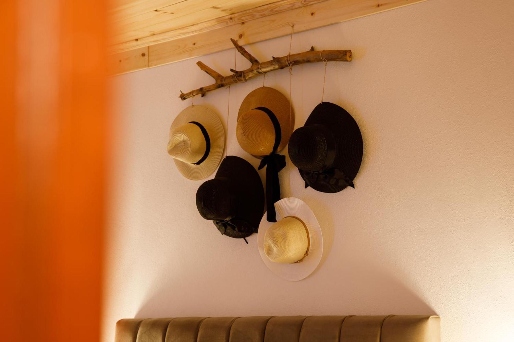 Guva Guest House Gjirokastra Kültér fotó