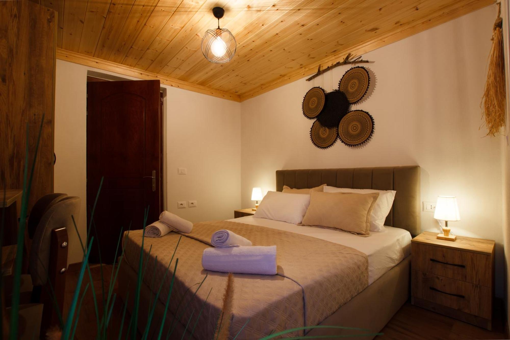 Guva Guest House Gjirokastra Kültér fotó