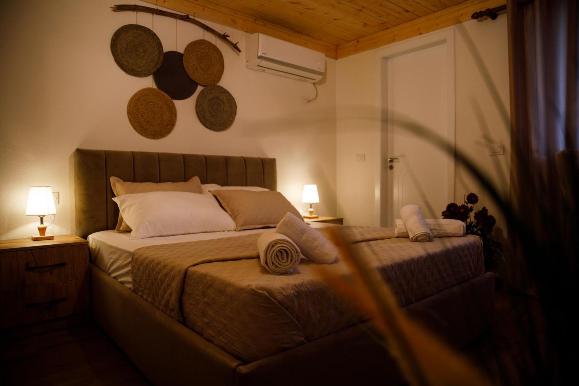 Guva Guest House Gjirokastra Kültér fotó