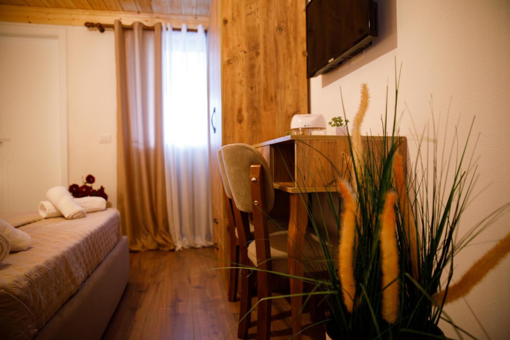 Guva Guest House Gjirokastra Kültér fotó